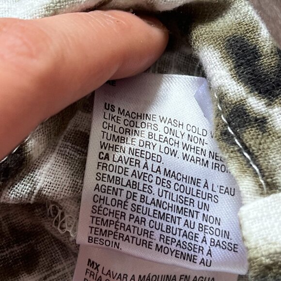 INC International Concepts Print Cropped Button-Down Shirt with Front Knot - Picture 6 of 13